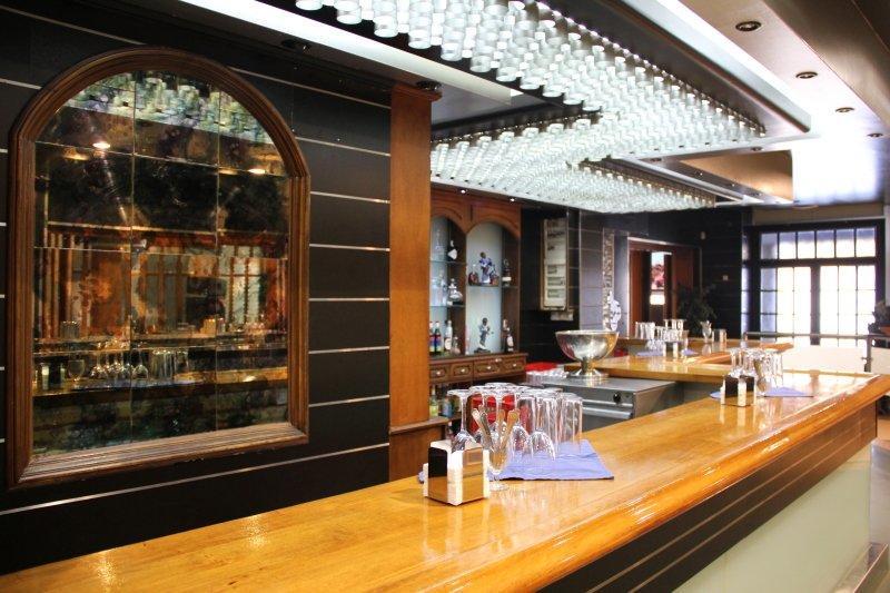 富荣酒店 Aceuchal 外观 照片